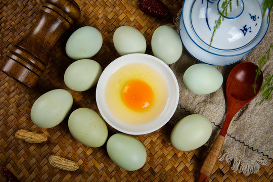 营养绿皮鸡蛋