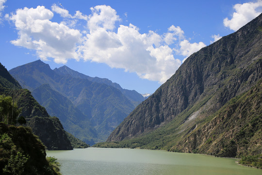 叠溪海子岷江山川风光