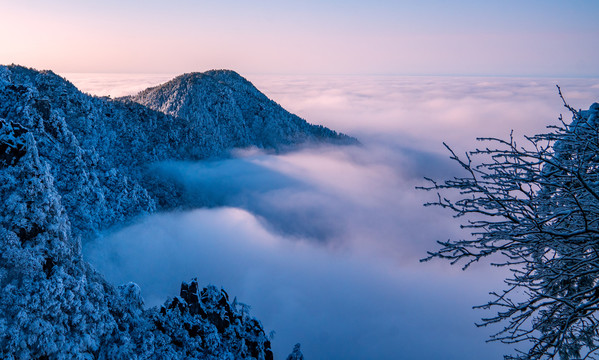 春雪羊狮幕