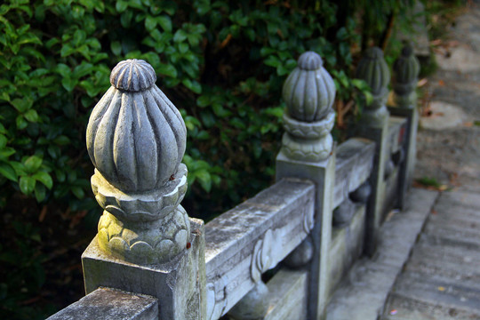 阳朔鑑山寺