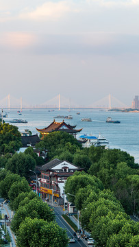 武汉长江两岸城市风光
