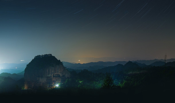 麦积山星轨