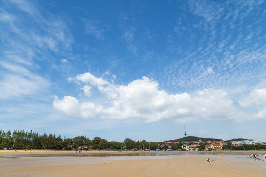 青岛汇泉湾海滩