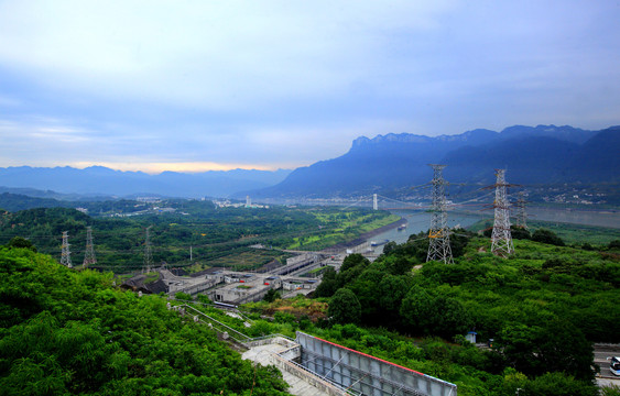 三峡大坝