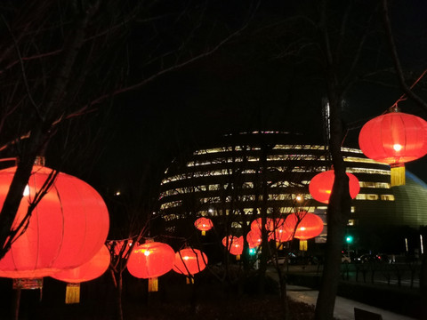 春节灯笼与艺术中心