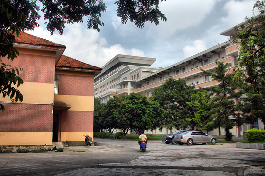 广西大学