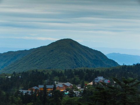 峨眉山山景