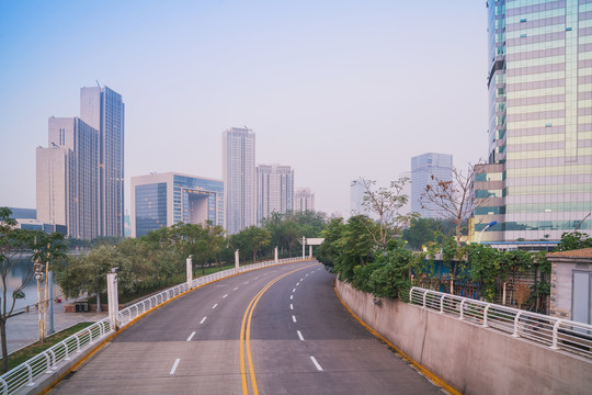 天津城市天际线和桥梁和公路