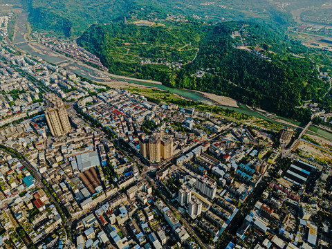 荥经县城兰家山公园全景