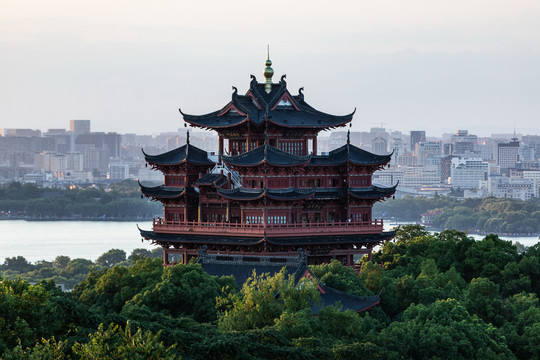 杭州吴山天风