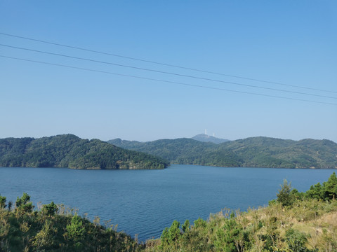 罗山九里水库落雁湖