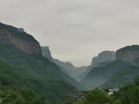 太行山里的八里沟