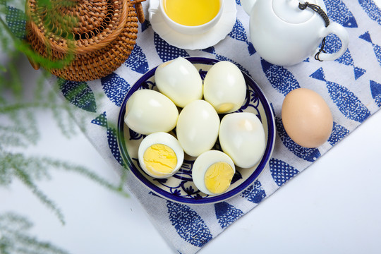 美味营养的煮鸡蛋