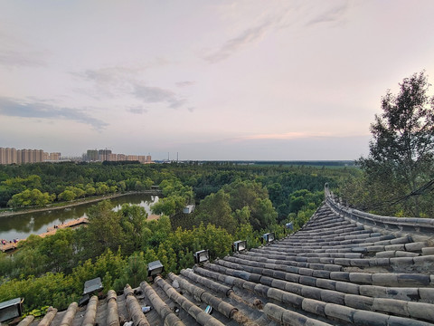 夏日晚景