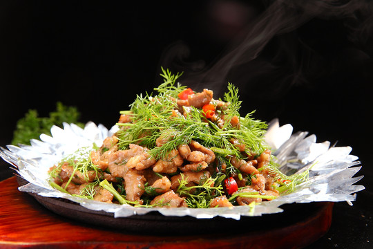 鐵板茴香羊肉