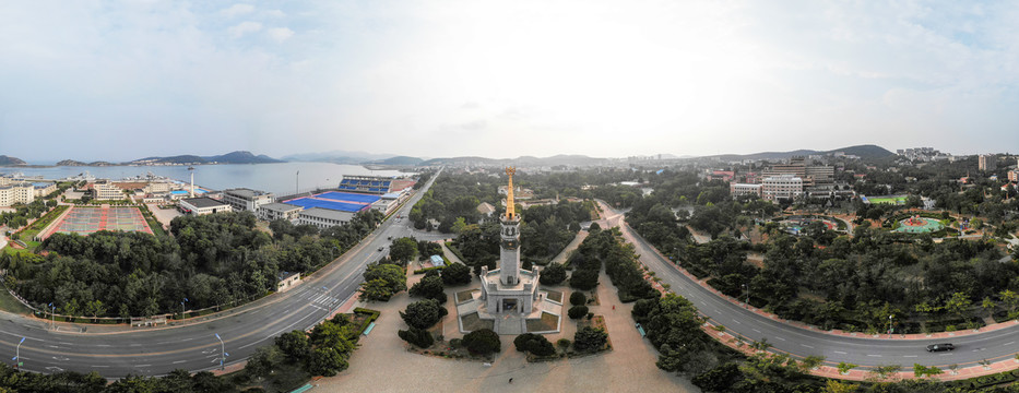 航拍辽宁大连旅顺胜利塔全景图