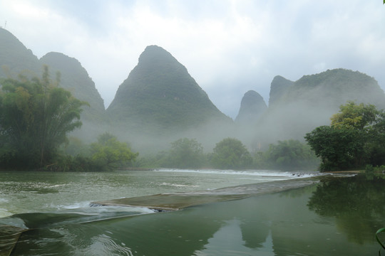 遇龙河