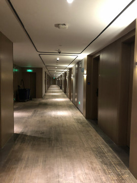 深邃的酒店走廊