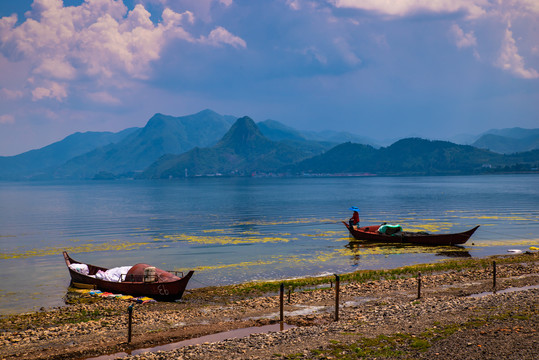 抚海湾渔船