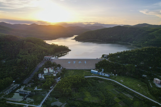 石壁水库