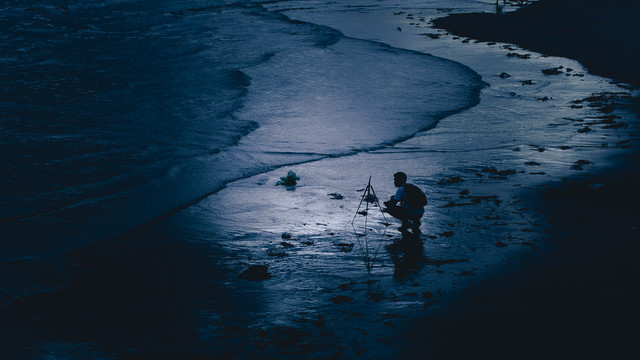 蓝色的海