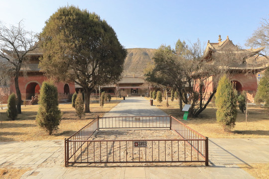 青海海东乐都瞿昙寺古寺