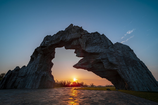 重庆天池情缘景区日出日落