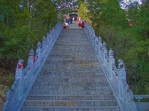 登封太室山