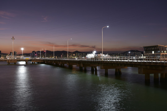 厦门第一码头的货运桥梁