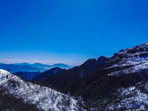 牛背山风光