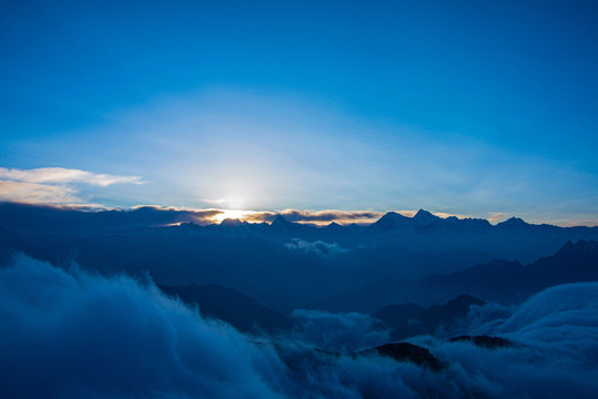 牛背山风光壁纸