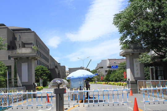 北京大学大门