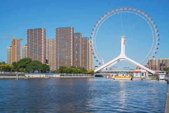 天津城市天际线和海河上的桥梁