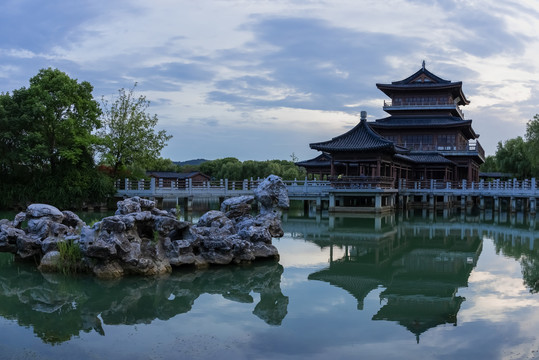 石湖阅湖楼