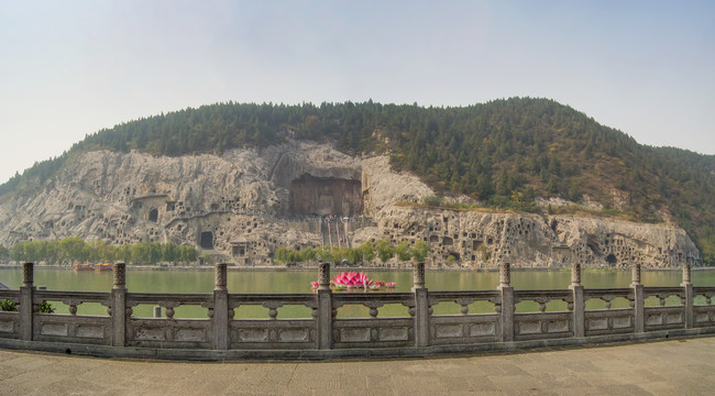 龙门石窟西山石窟奉先寺