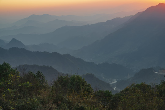 大山群山青山远山