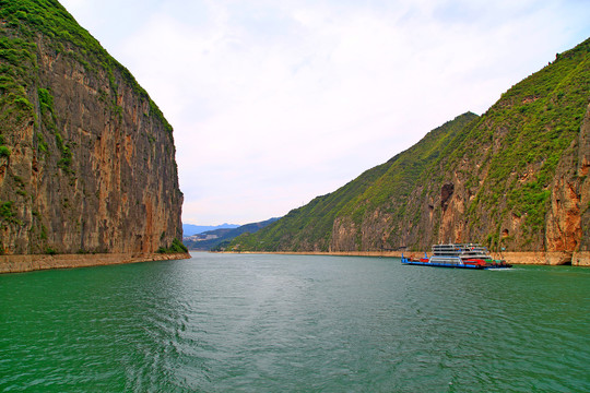 瞿塘峡风光