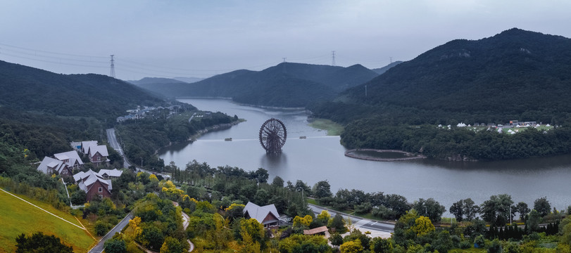 夏日的大连棠梨湖