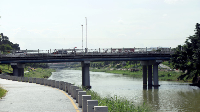 公明茅洲河河道路桥