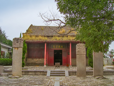 大伾山风景区天宁寺大雄宝殿