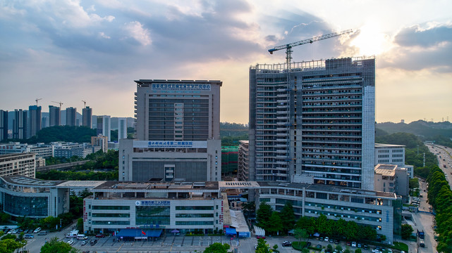 建筑高楼医院外景