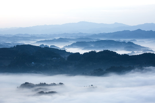 水墨青山图