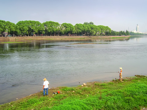 信阳狮河公园