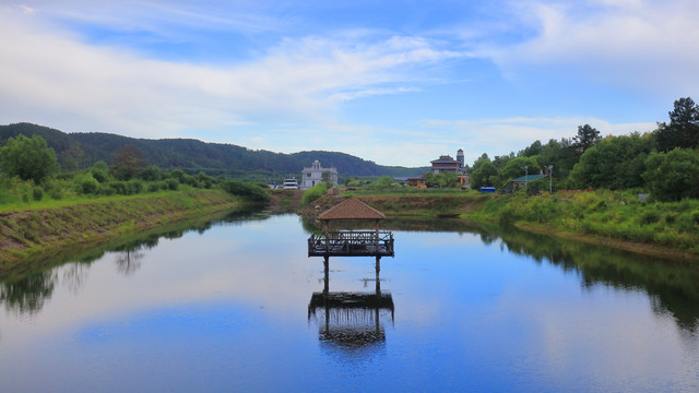 北极村