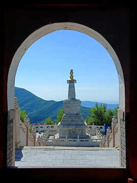 妙峰山白塔