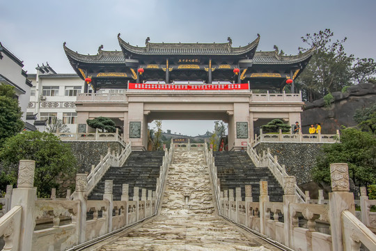 五千年文博園九龍御道