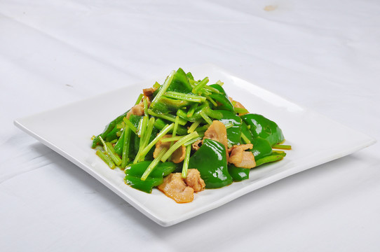 香芹辣椒炒肉