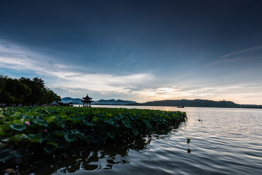 杭州西湖晚霞