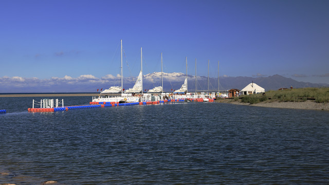 赛里木湖景区