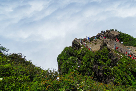 峨眉山